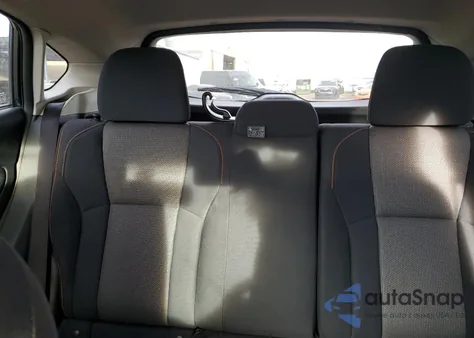 2021 Subaru Crosstrek Premium z USA, uszkodzony, nr VIN JF2GTAPC7M8650500